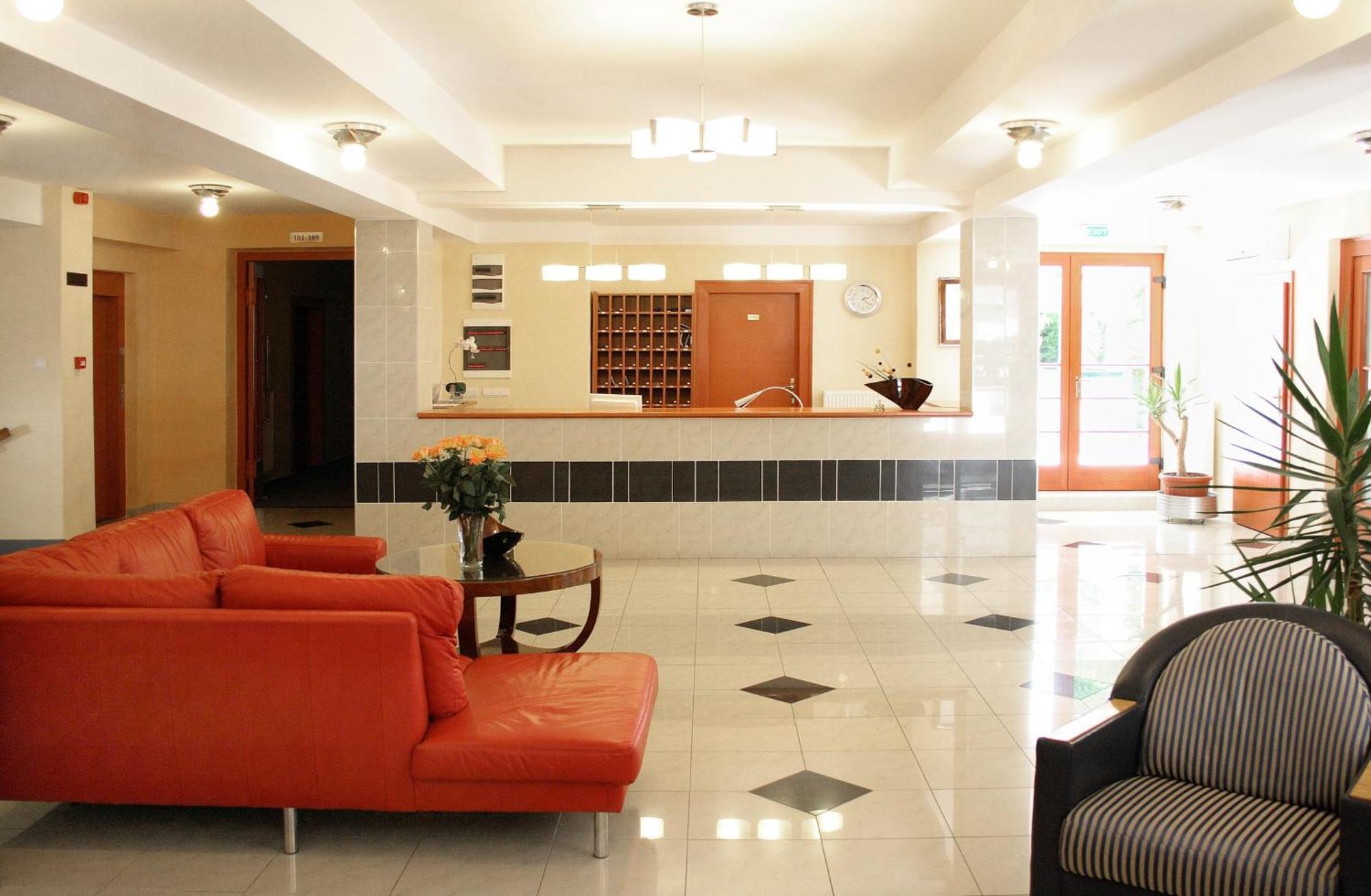 Hotel Korona هاركاني المظهر الداخلي الصورة